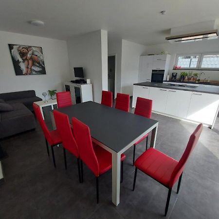 Lovely 2 Bedrooms Of Totally 30 M2 With Private Balcony Vichten Екстер'єр фото